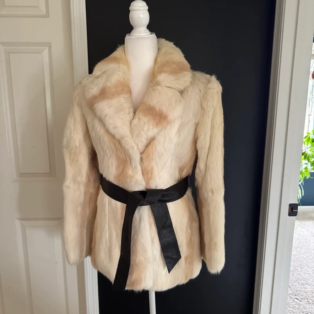 Vintage Imperial 100% Rabbit Fur Coat 
size Small - Picture 7 of 12